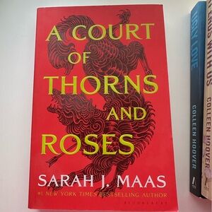 A Court of Thorns and Roses Book